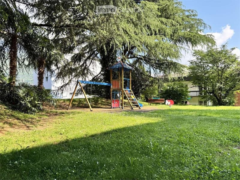 Appartement à vendre au penultième étage à Giubiasco (8)