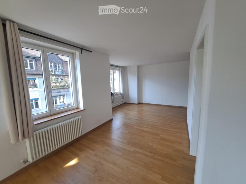 Befristete möblierte 2.5-Zimmer Wohnung im Herzen von Zürich (3)