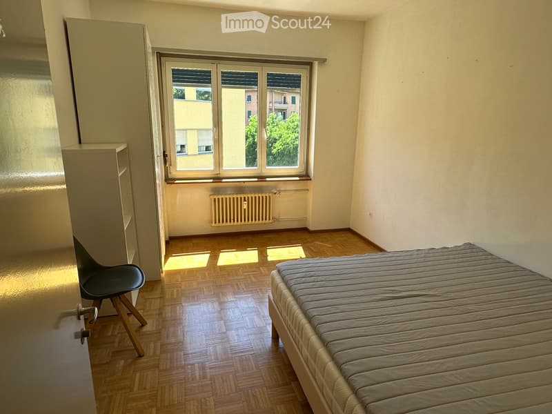 Si affittano camere ammobiliate a Lugano Loreto (4)
