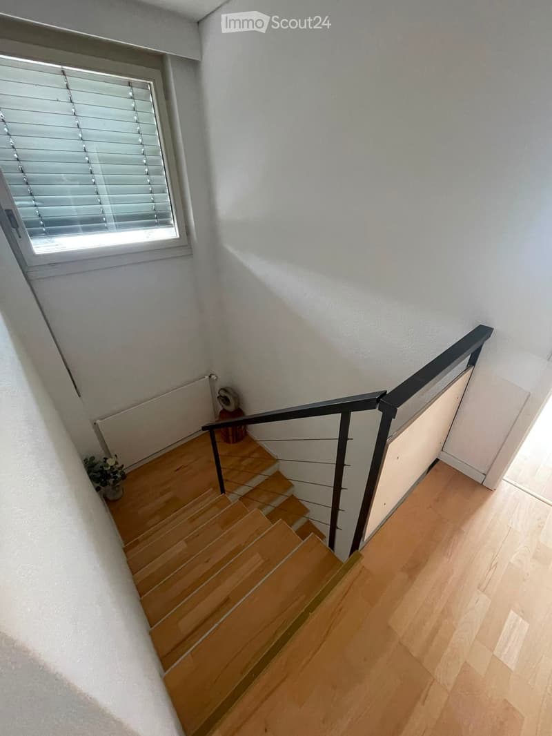 Large house with three bathrooms, also suitable for shared accommodation (4)
