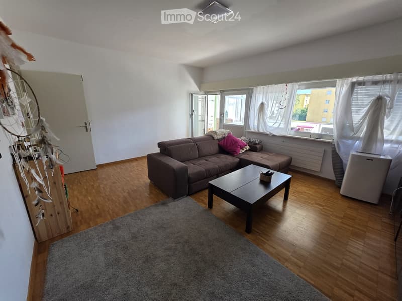 Wohnung mit 4,5 Zimmern in der Nähe des Zentrums von Bellinzona (2)