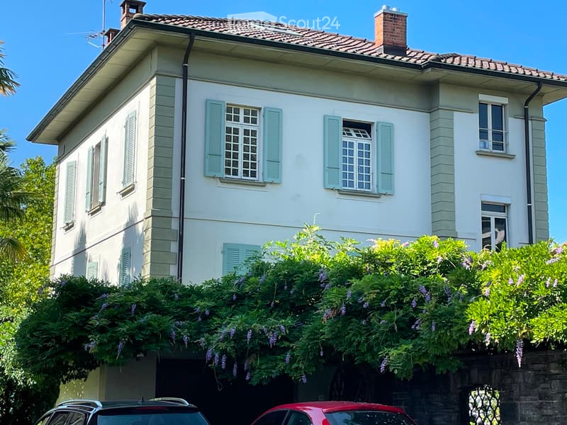 Verkaufe Villa (1)