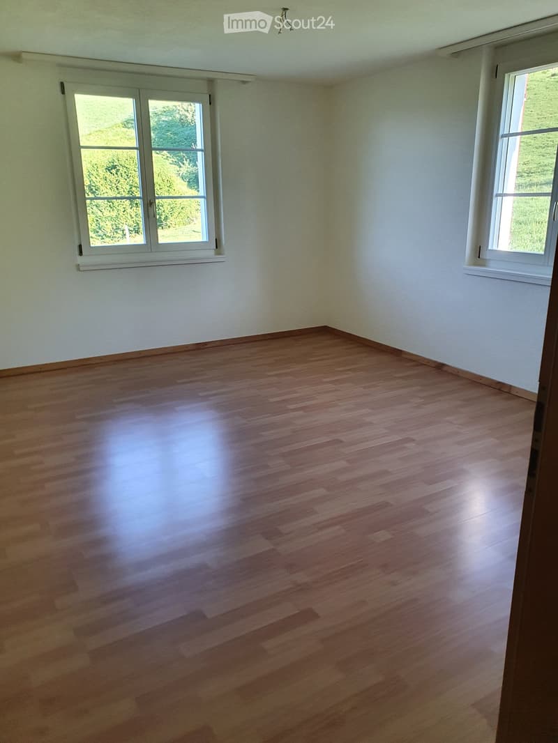 4.5-Zimmer-Wohnung in Schwarzenberg LU in ruhiger Lage (2)