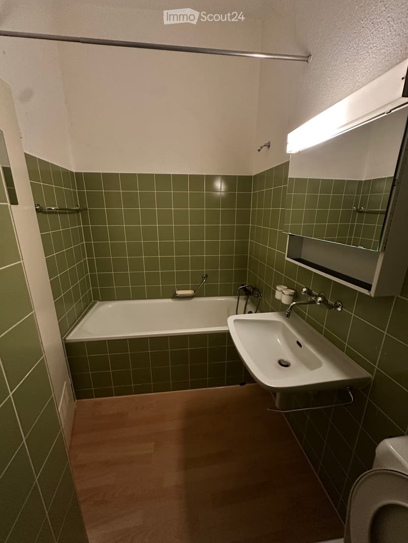 Charmante 2.5-Zimmer-Wohnung in der Altstadt (3)