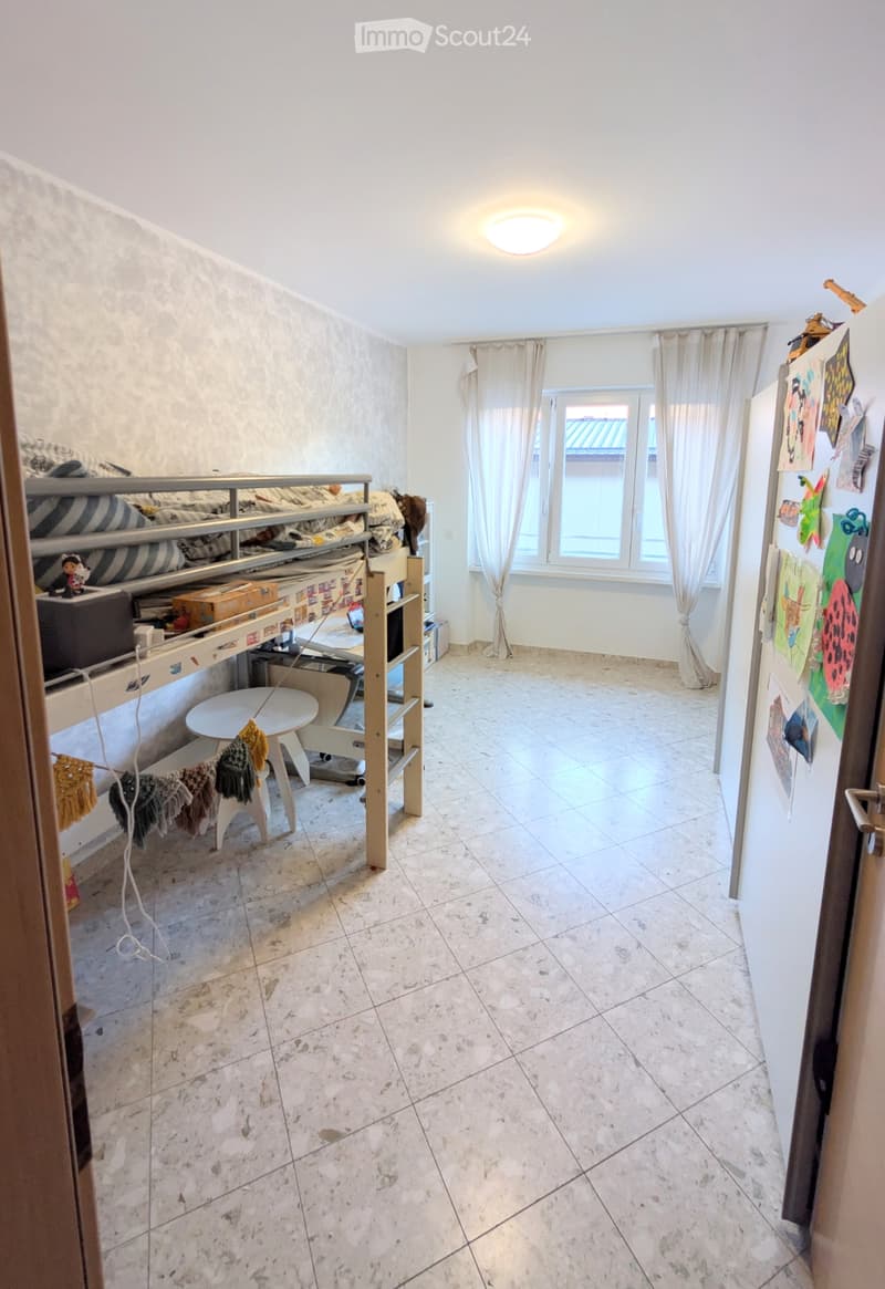 Nous recherchons un repreneur pour un appartement de 5,5 pièces avec jardin (2)