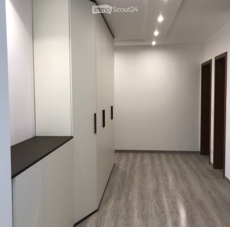 Luminoso appartamento completamente rinnovato (5)