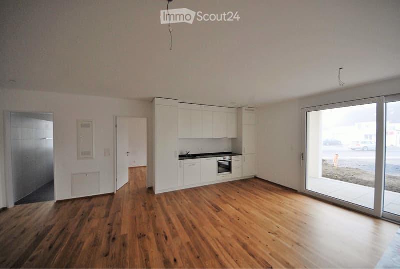 Nachmieter für 2.5 Zi Wohnung per 1. August gesucht (2)