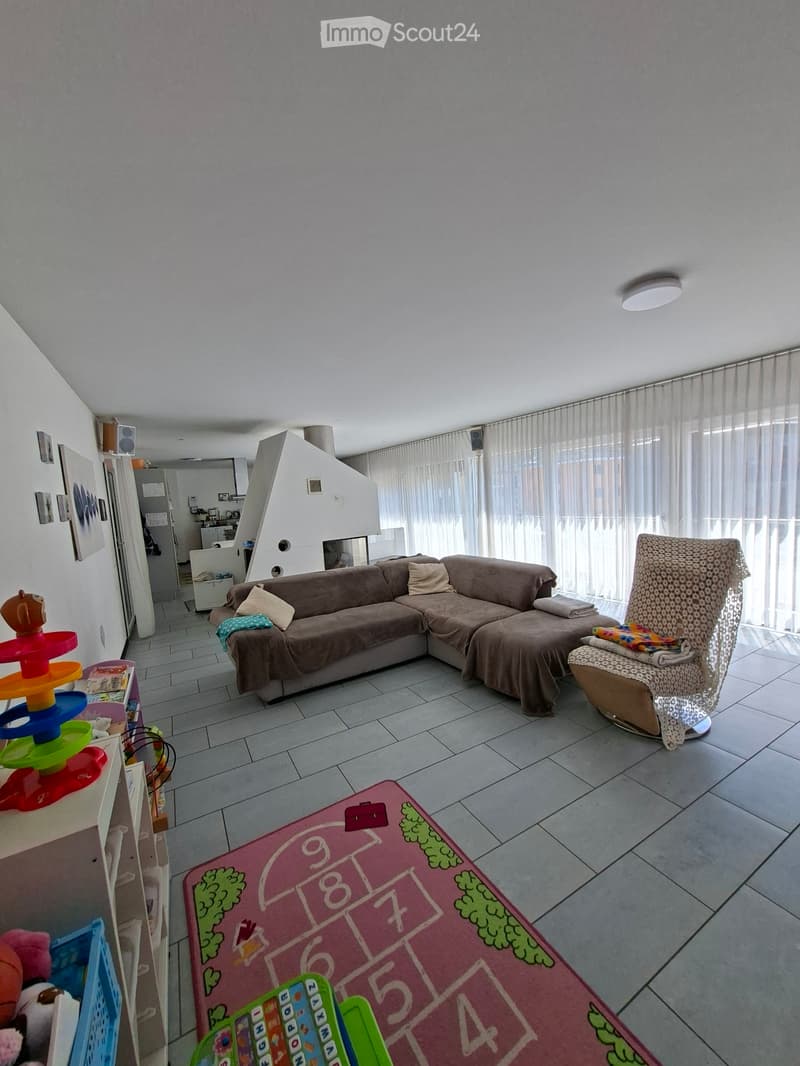 Spacious house with garden (3)