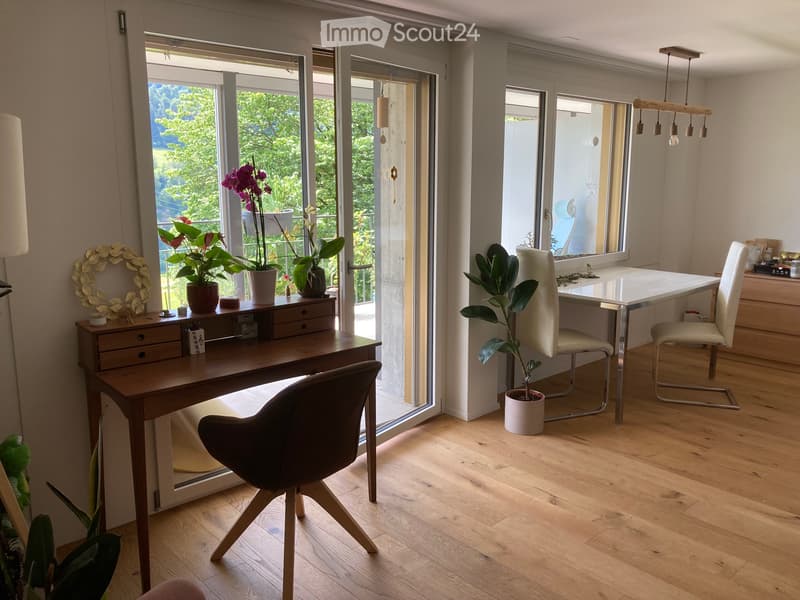 Appartement spacieux avec balcon et vue sur le Pilatus (1)