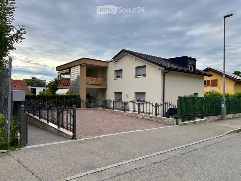 4.5-Zimmer-Wohnung in Fribourg (Schönberg) zu vermieten (1)
