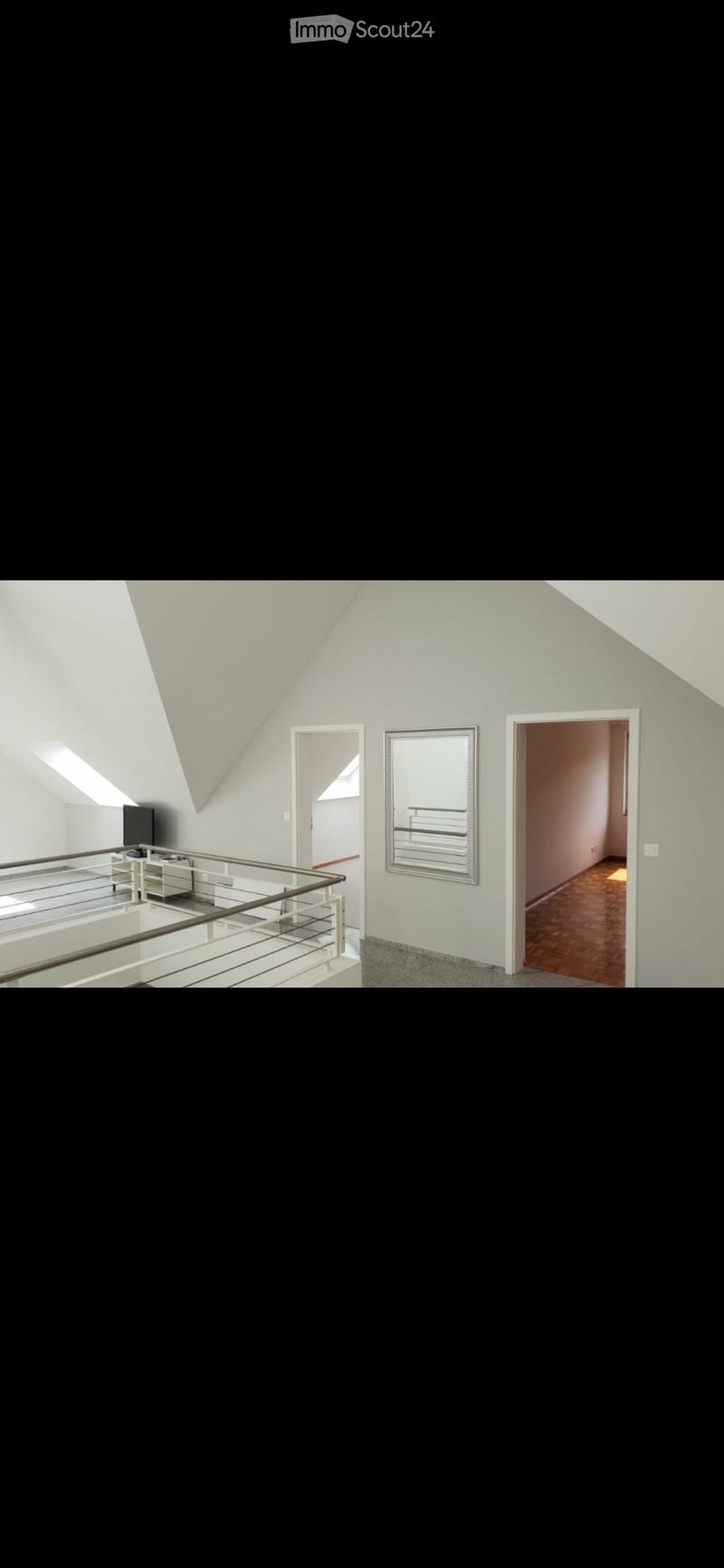 Appartamento duplex luminoso e spazioso di 4,5 locali a Nürensdorf (5)