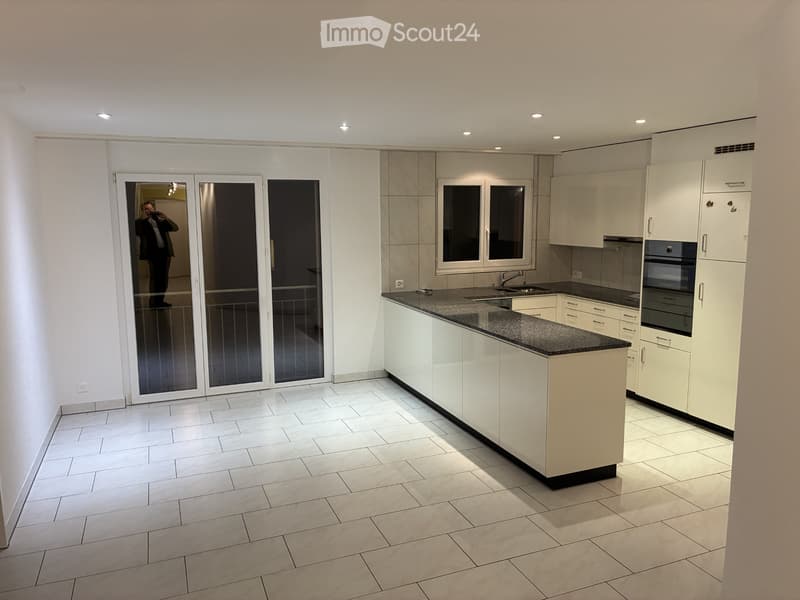 Appartement 4,5 pièces directement à la gare de Seen (2)