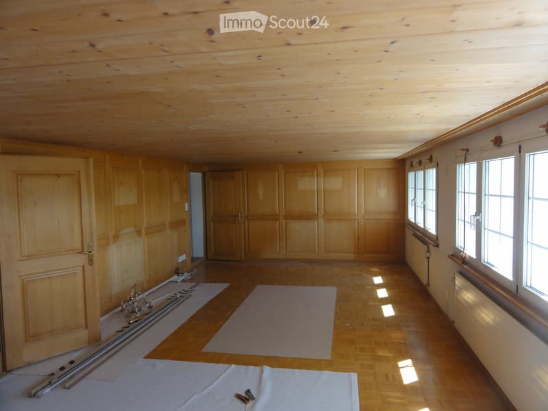 Zu vermieten 5 1/2 Zimmer Haus an sonniger Lage (4)