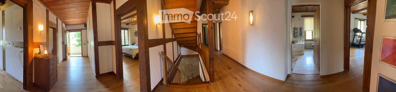Sous-locataire pour une maison patricienne de 7 ½ pièces avec beaucoup d'espace environnant (4)