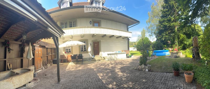 Sous-locataire pour une maison patricienne de 7 ½ pièces avec beaucoup d'espace environnant (1)