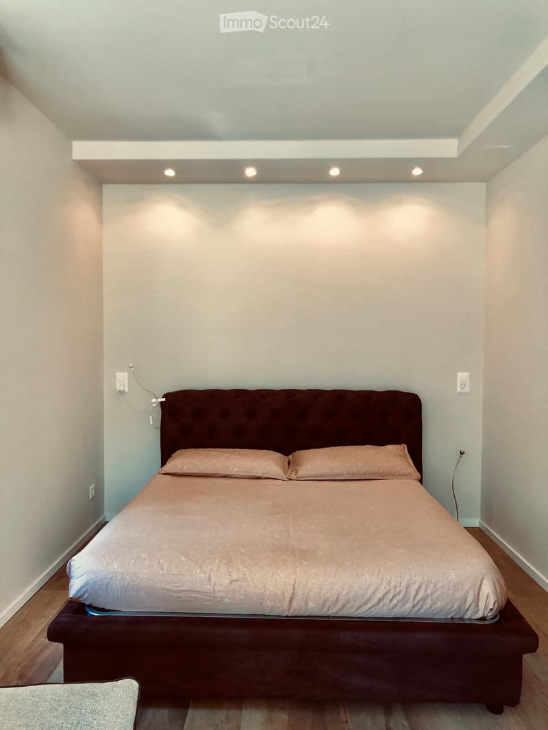 High-quality furnishing with garden, balcony and parking. (3)