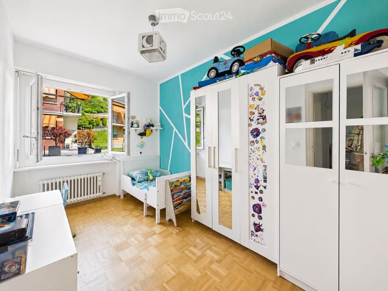 Four-Room Apartment in Cadro (4)