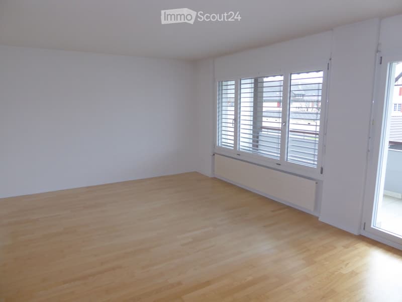 2.5-room apartment 100sqm, in Riedholz for sale immediately (3)