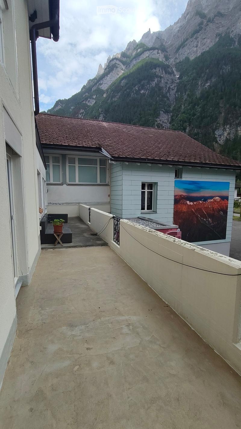 7 rooms, 2 balconies! (5)