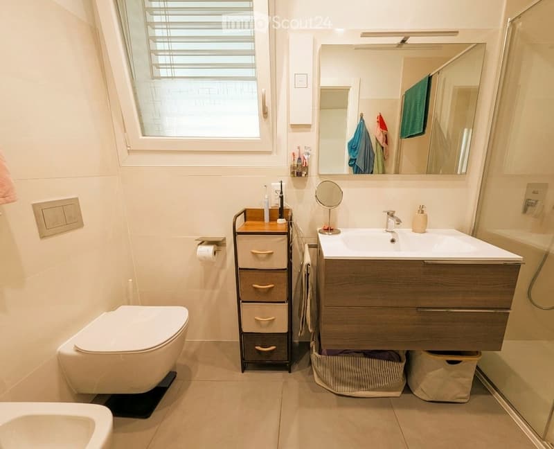 Modernes 3.5-Zimmer-Wohnung mit privatem Garten (4)