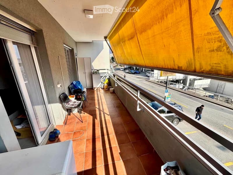 Minusio  4.5 locali con posto auto + balcone-Vista montagna (5)
