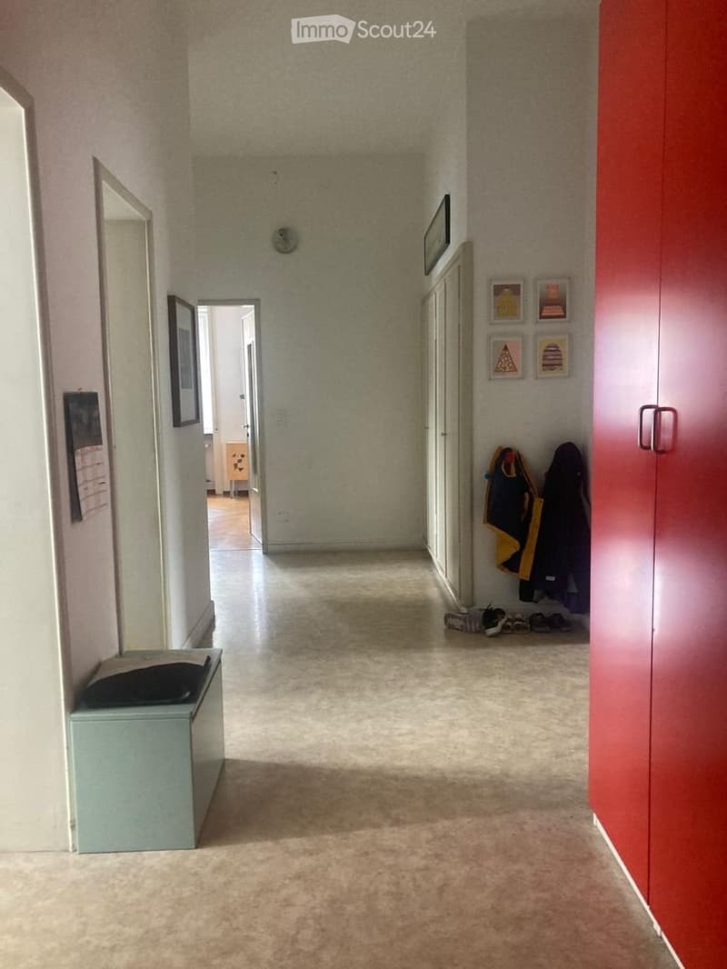 Appartement design lumineux, 2 chambres, balcon et parking (5)