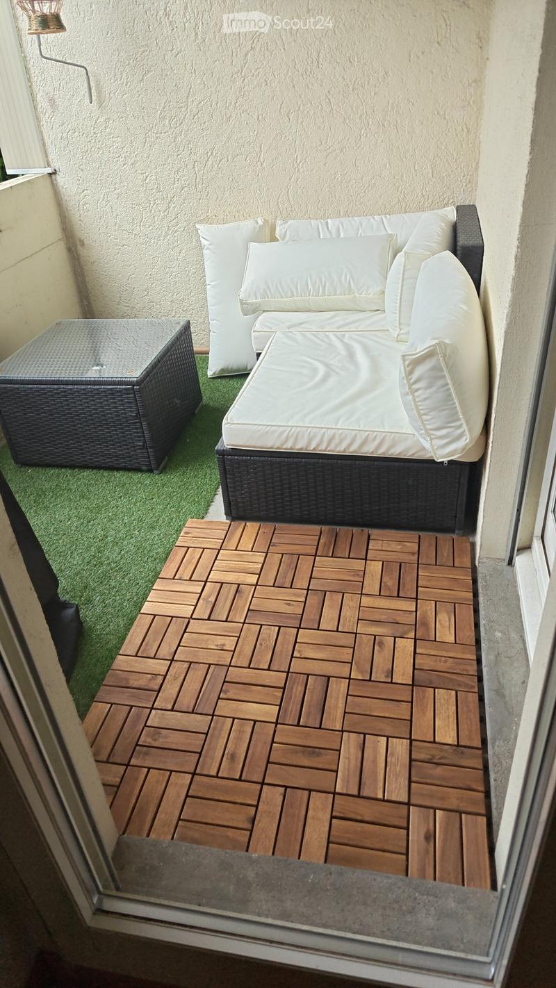Shared Flat Room (5)
