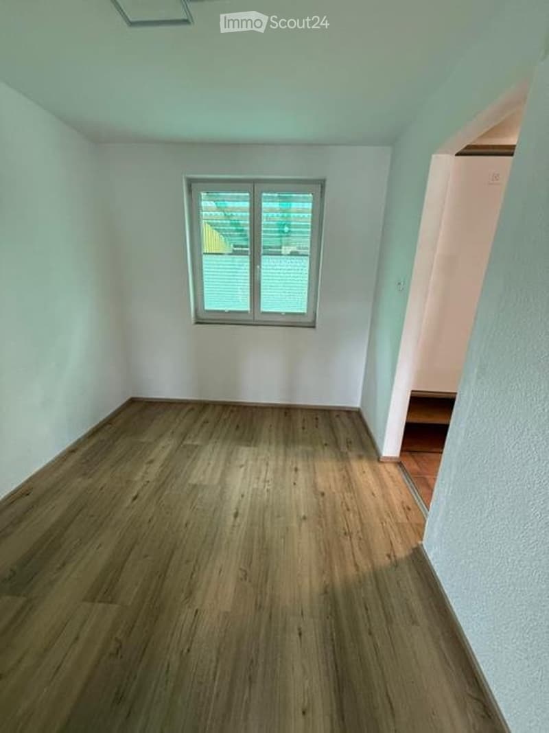 House Beringen with very large garden for rent from October (5)