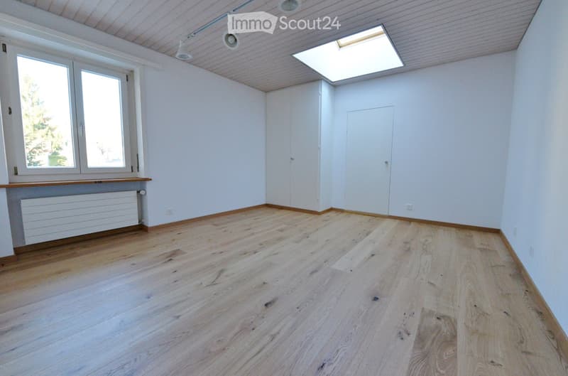4, 5 - Zimmer Maisonettewohnung /Balkon/Garage/Parkplätze (4)