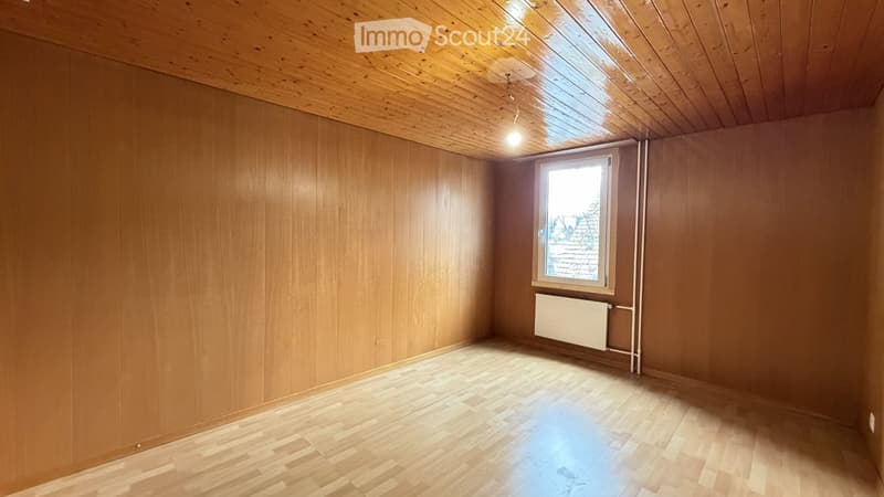 Appartement de 3,5 pièces lumineux, fraîchement rénové (9)