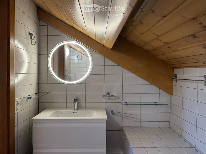 Appartement spacieux 3.5 pièces à Muralto rénové (7)