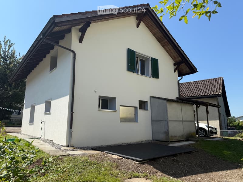 4 Bedroom Single-Family House with Garden (3)