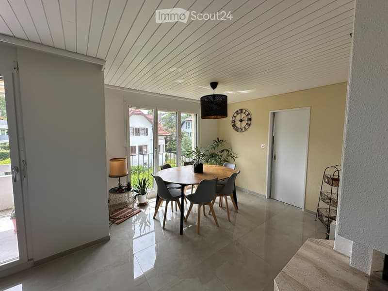 Appartement en attique aéré, situé au centre-ville mais calme (4)