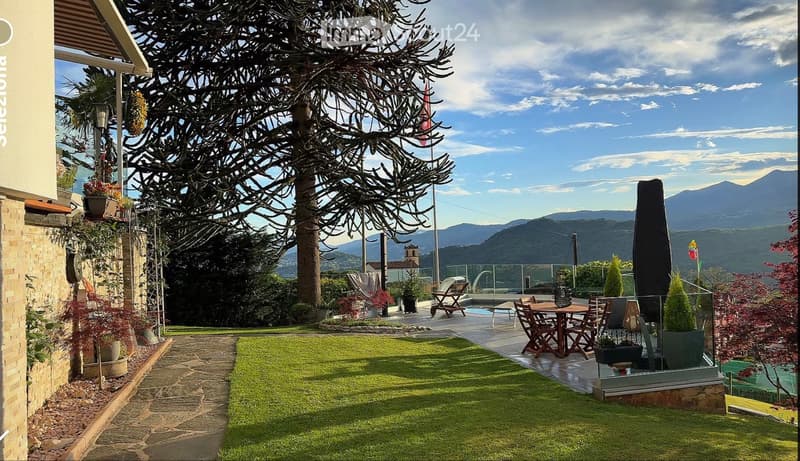 Villa in Villa Luganese mit Panoramablick, Pool und Aufzug (3)