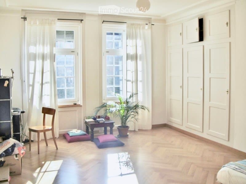 Colocation pour plus de 50 ans dans un appartement Art Nouveau confortable à Monbijou (2)