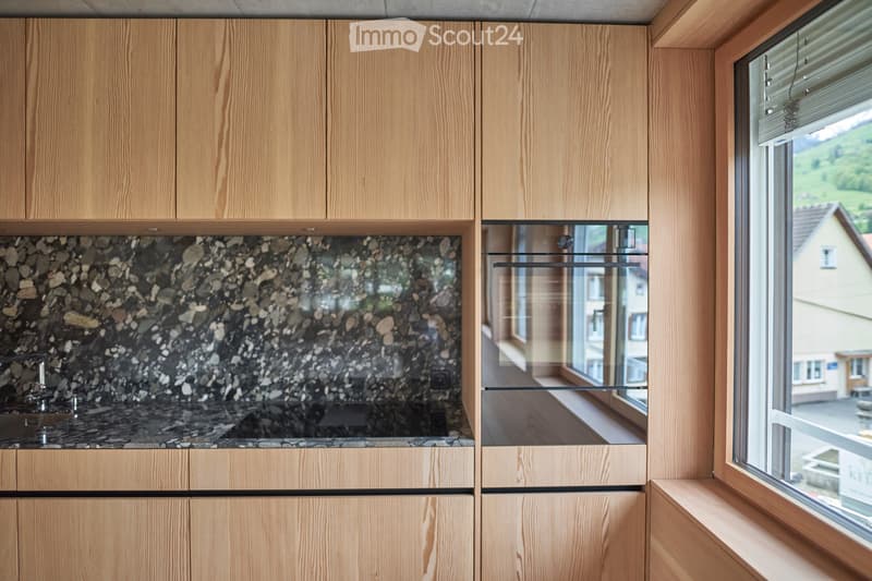 Appartement 3.5 pièces dans le centre villageois calme de Grabs (5)