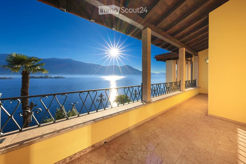 Appartamento mansardato da sogno di 3,5 locali con vista lago (2)