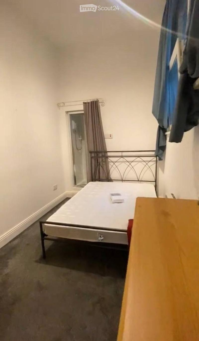 Schönes 2-Zimmer-Wohnung möbliert (3)
