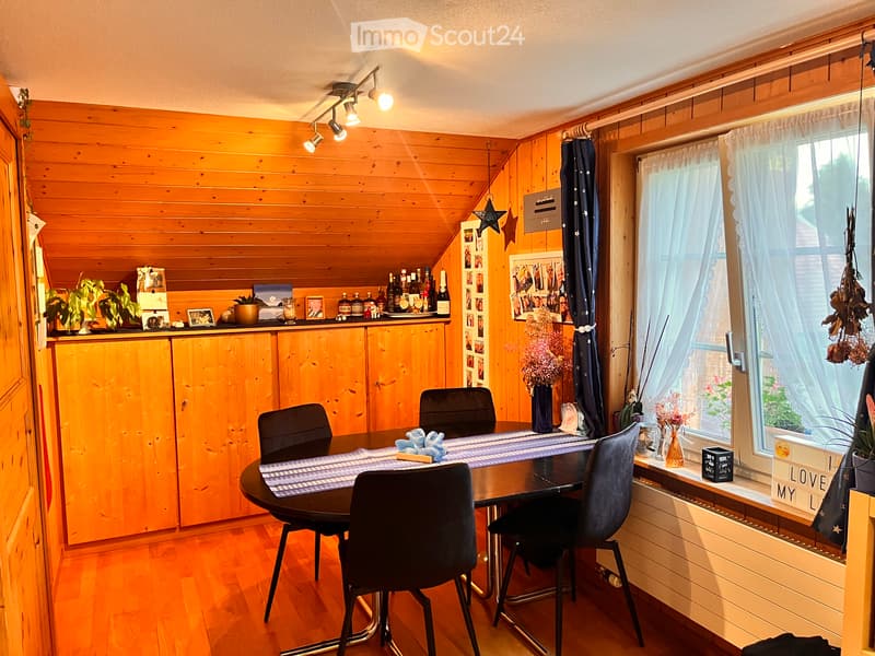 Appartamento 2.5 locali in Stöckli in affitto (2)