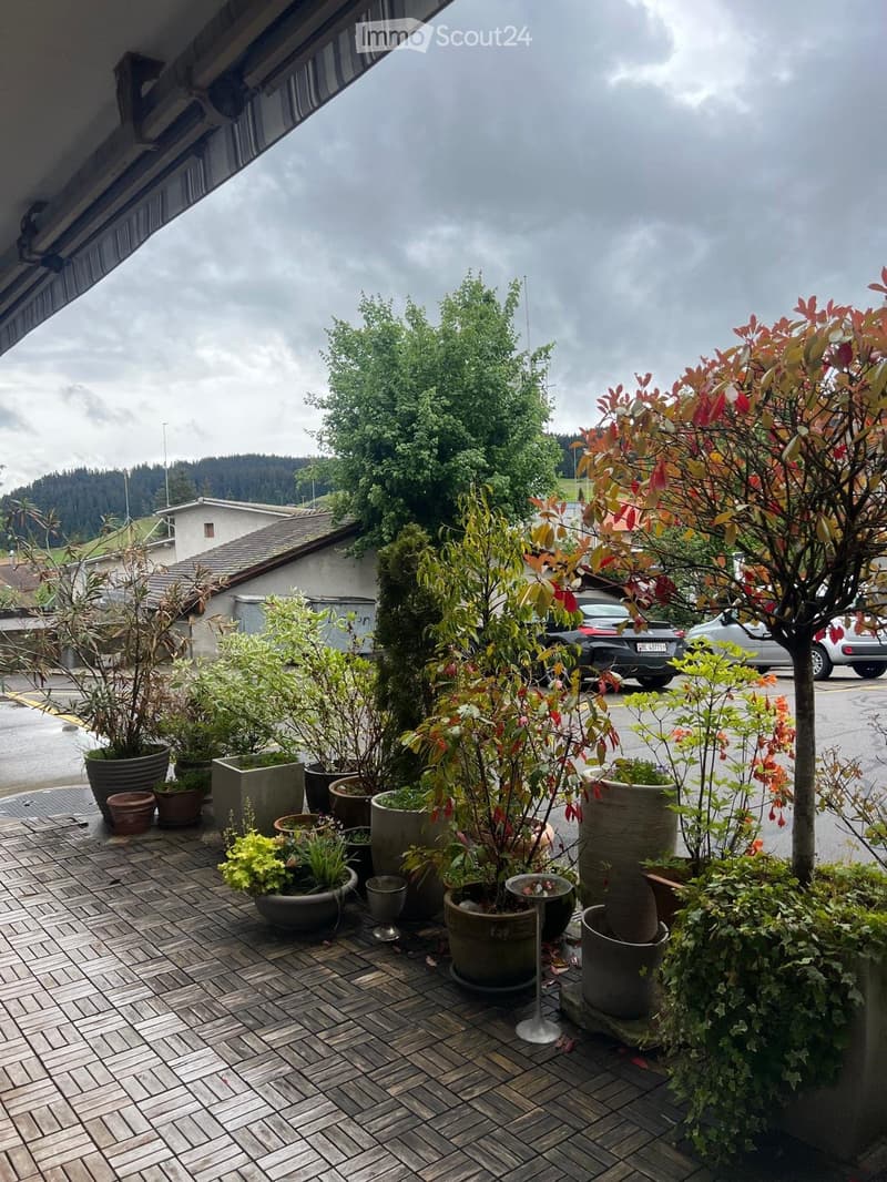 Wohnen & Arbeiten unter einem Dach nähe Bern/Thun auf 290 m² (5)