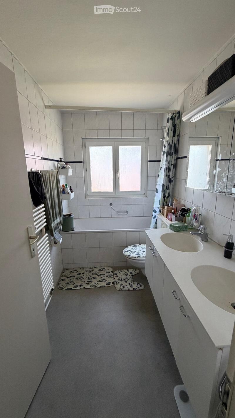 Central 3.5 room apartment with Säntis view (4)