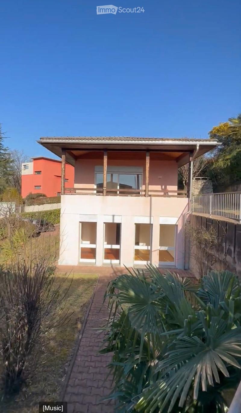Villetta indipendente ampio giardino a Vezia Subentrante (2)