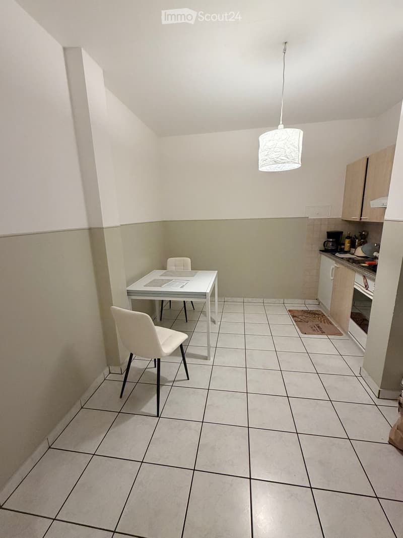 SUBENTRANTE - Appartamento 1,5 Centro Lugano (2)