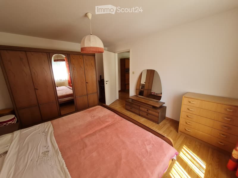 Tenant wanted (1)