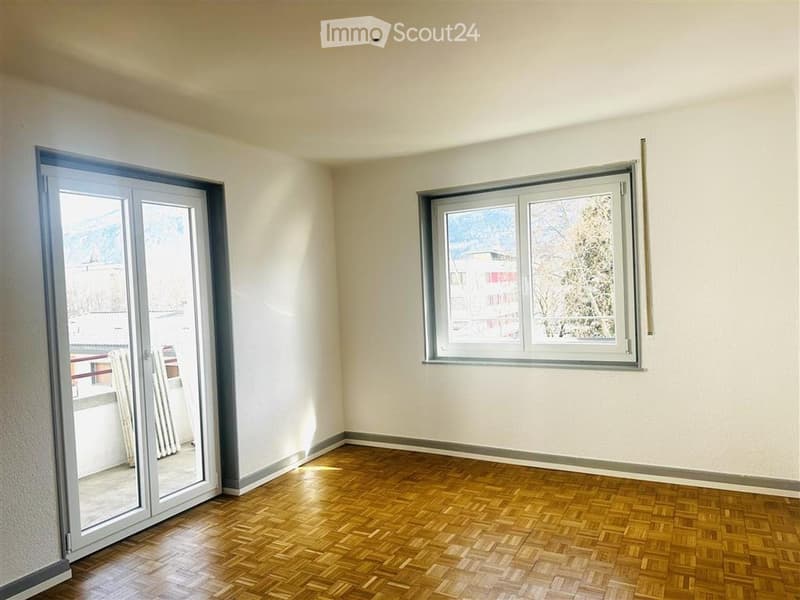 Charmantes 2.5-Zimmer-Wohnung in Vevey (4)