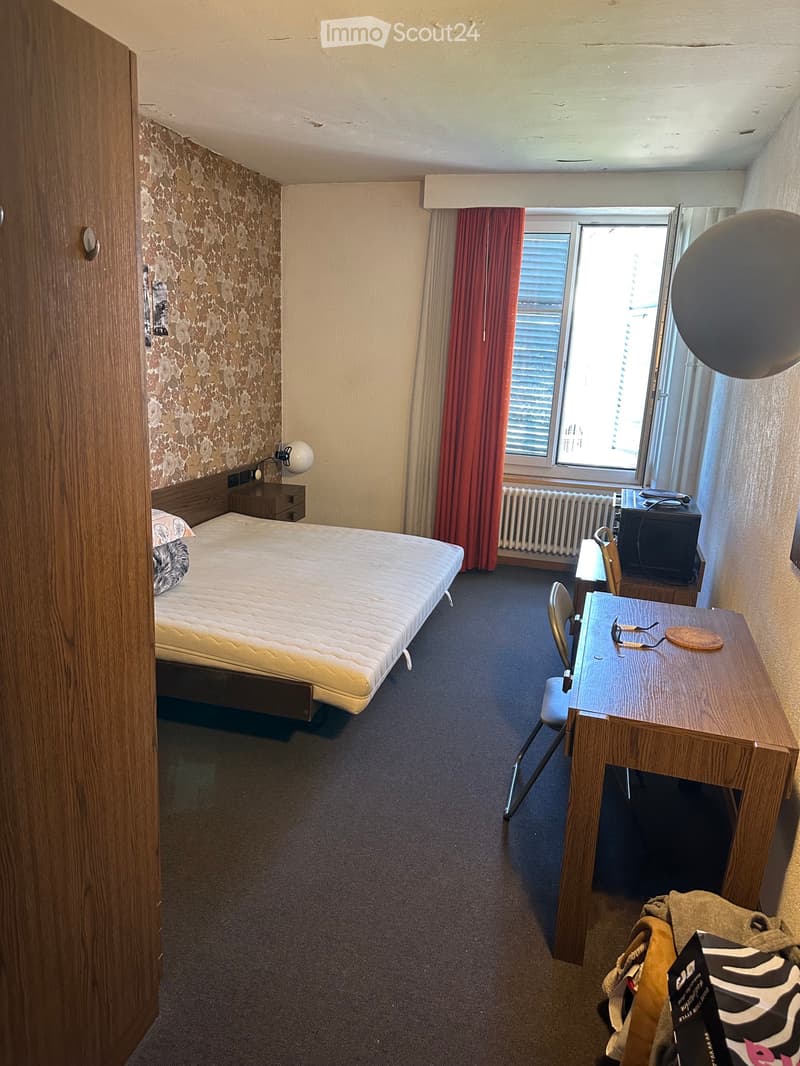 Studio for rent (1)