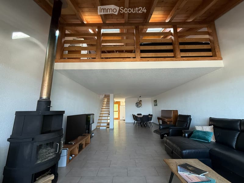 Gepflegtes Reihenhaus mit Aussicht, Galerie, Erdwärme + 2 PP (4)