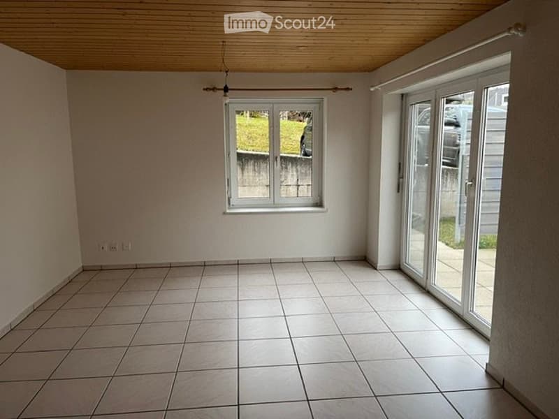 Detached two-family house in Kaisten, quiet location (3)