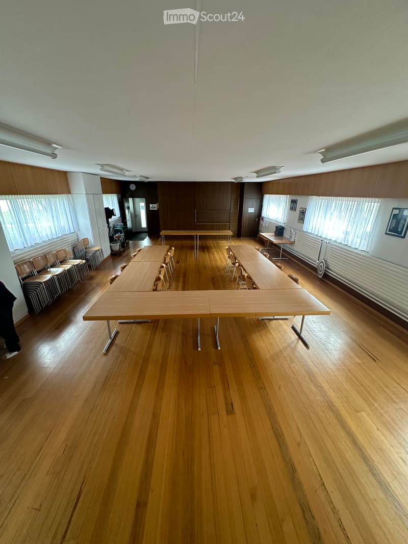 Invest mit grosser Wohnung und Saal (5)