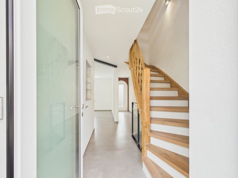 Casa a schiera di 5,5 locali (1)